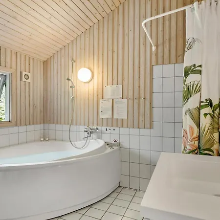 Gorgeous In With Sauna